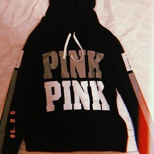 Perfect Victorious Secret PINK hoodie.